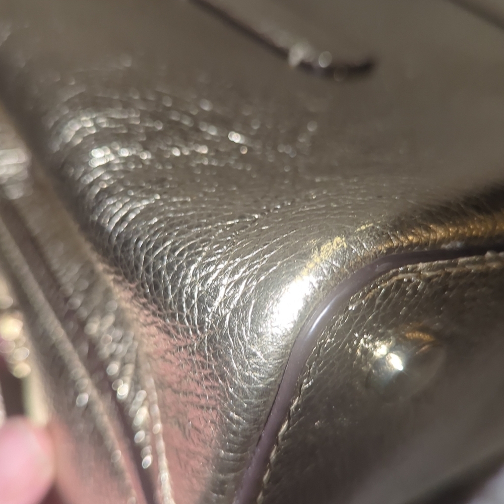 Kate Spade Metallic Gold Tote / Crossbody Bag ✨ - Picture 6 of 8